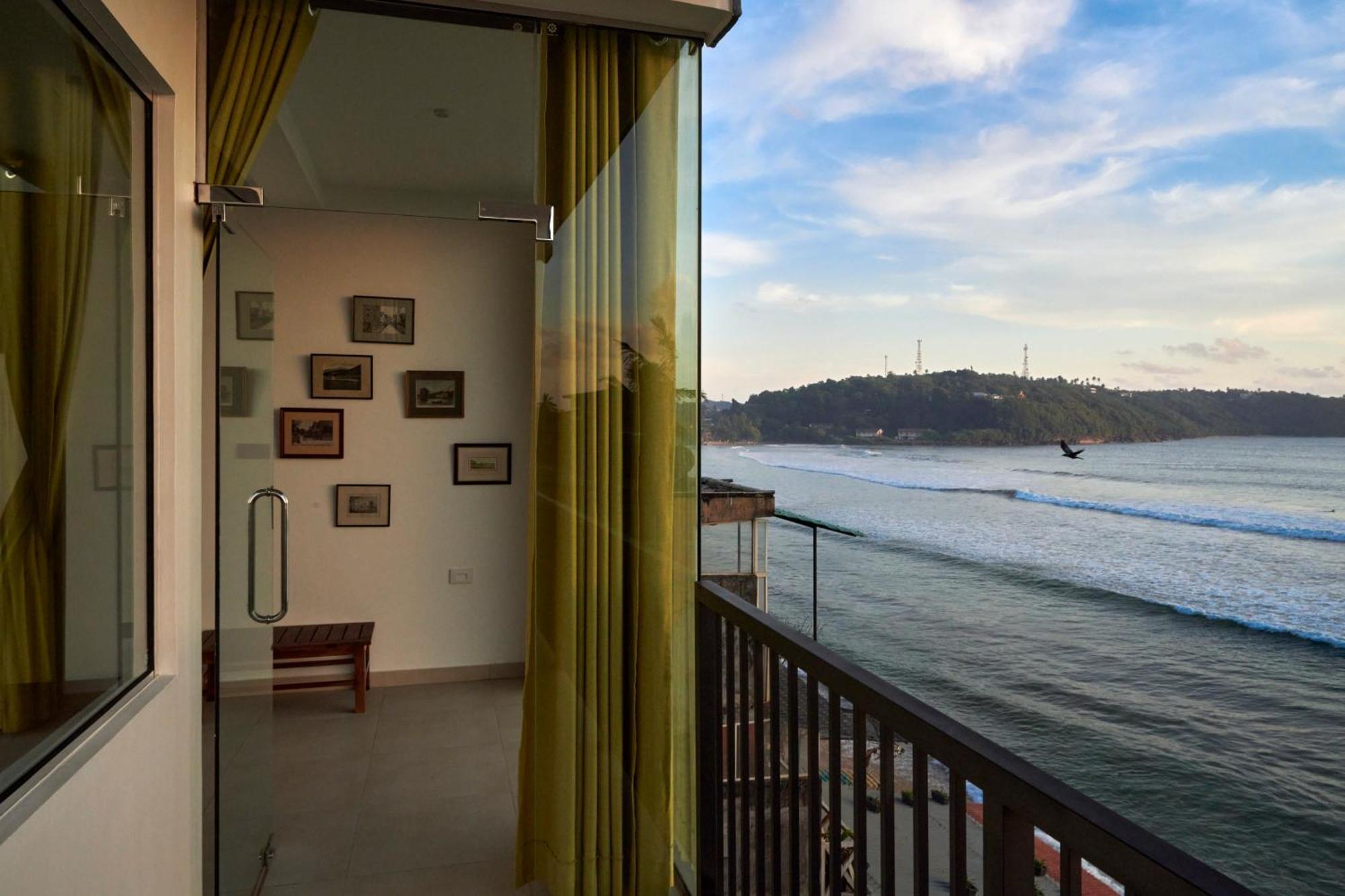 Kings Bay Beach Resort Galle Kültér fotó