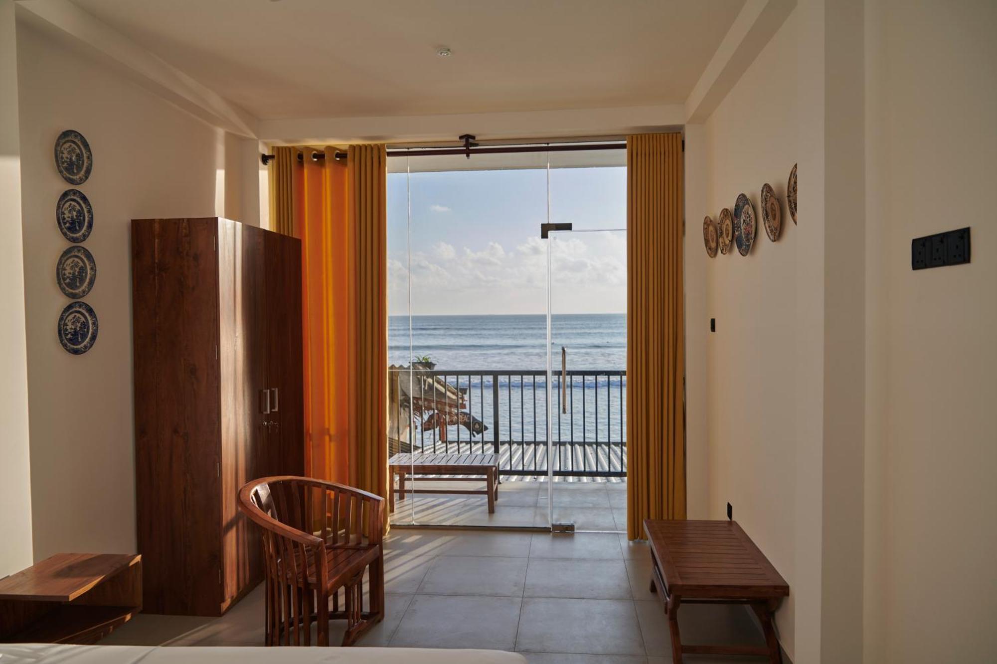 Kings Bay Beach Resort Galle Kültér fotó
